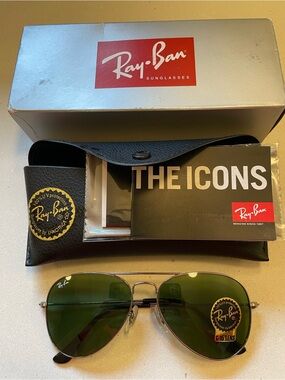 Authentic Ray-Ban Aviator Sunglasses